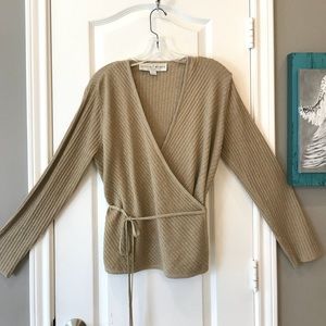 Stunning wrap around knit top!